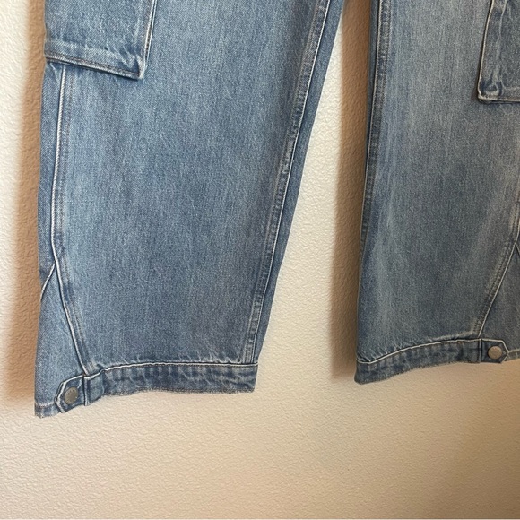 Aritzia Denim Forum Size 25- The '90s Millie Hi-Rise Cargo Jean 003 - Picture 3 of 14
